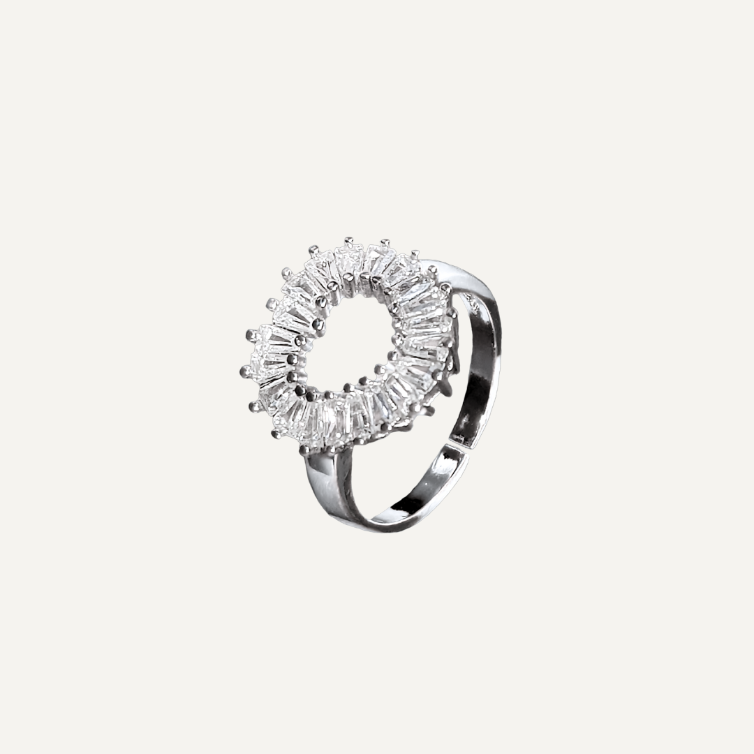 Royal Heart Hollow Ring