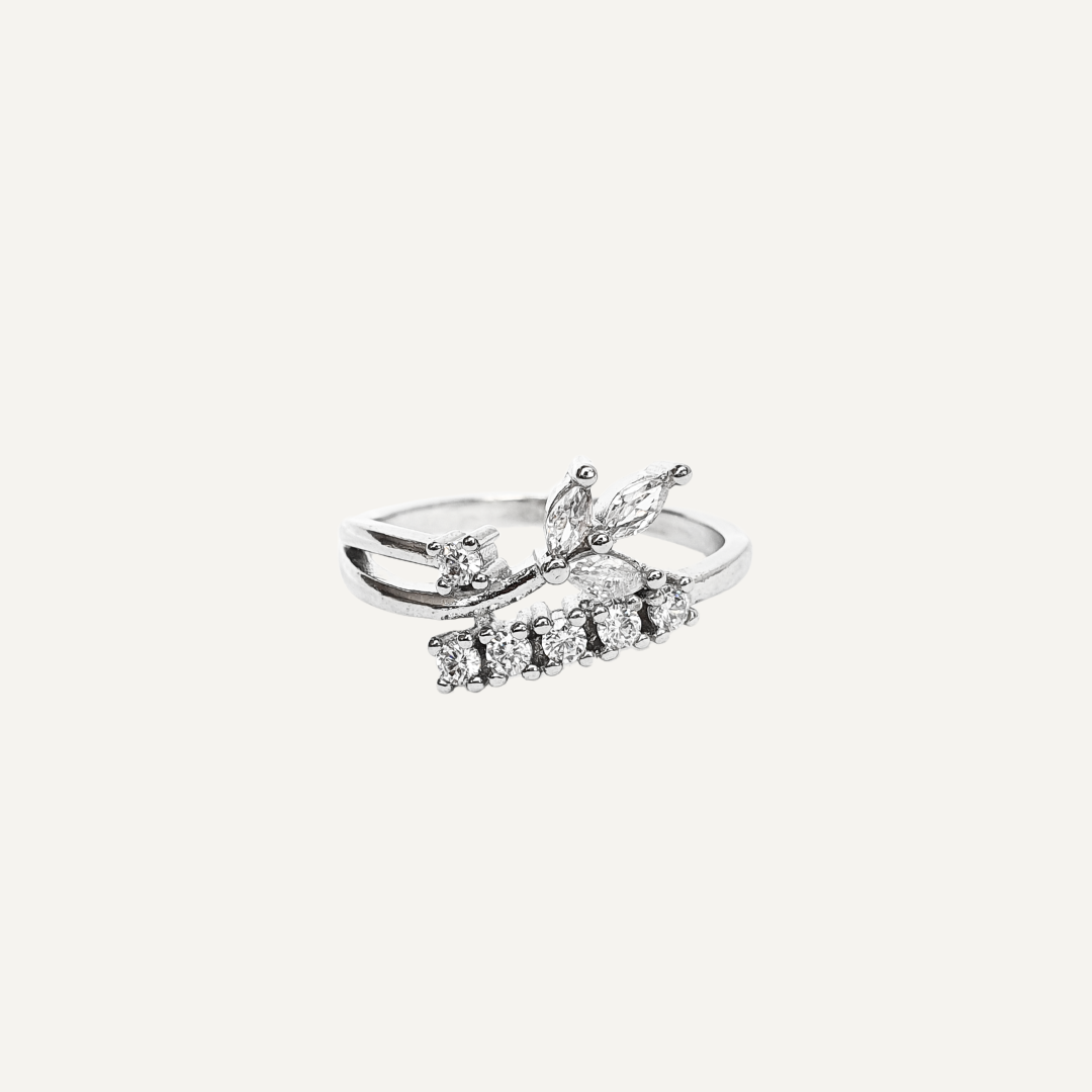 Glittering Patel Glory Ring